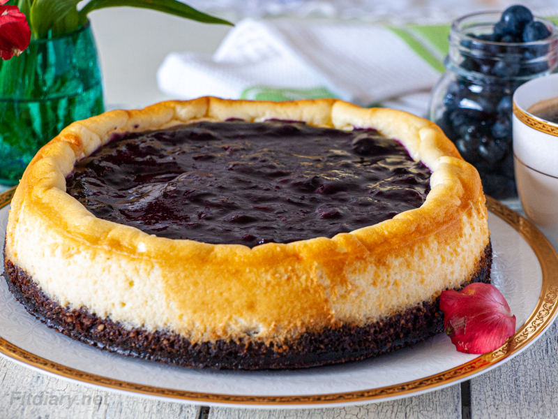 Ricotta Cheesecake with Blueberry Sauce – amazing low calorie dessert