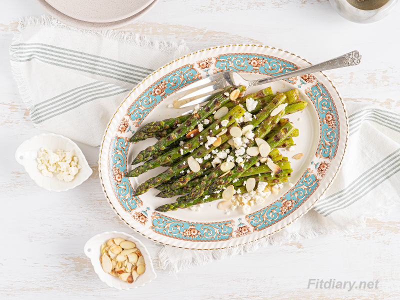 Grilled Asparagus - healthy side dish for summer and weeknight family dinners