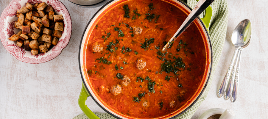 Tomato Lentil Soup with Meatballs – healthy high protein soup