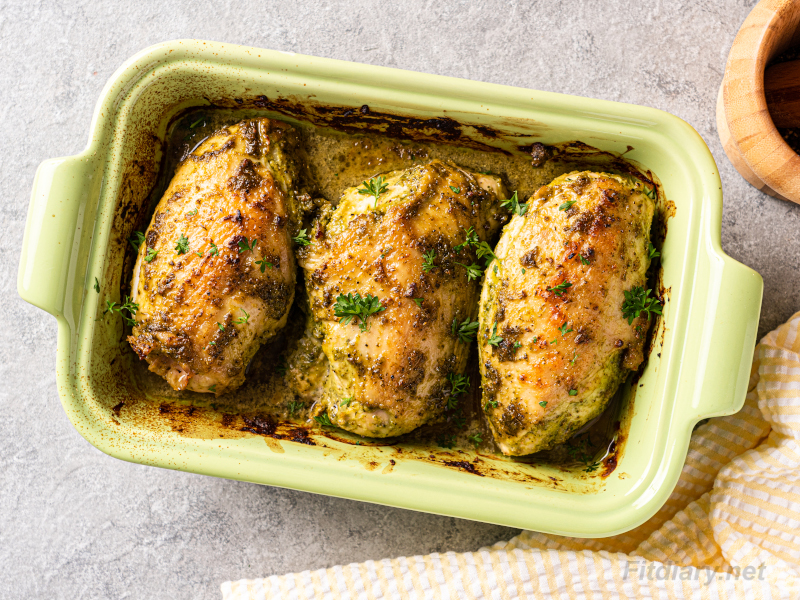 Baked Pesto Chicken - easy and healthy chicken dinner ideas under 30 minutes