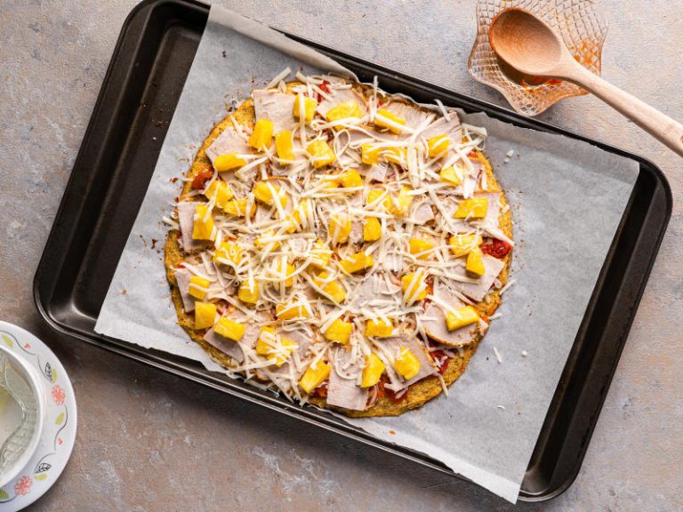 Cauliflower Crust Pizza Fit Diary